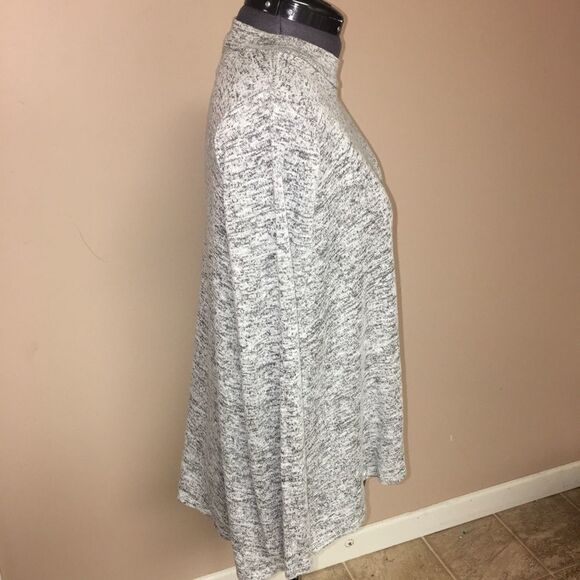 Sweat Tea’s by pink rose gray long sleeve top L - Picture 3 of 5